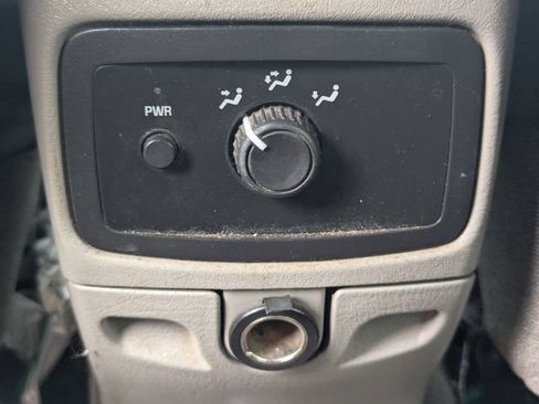 Used 2004 Chevrolet TrailBlazer LS w/ LS Preferred Equipment Group AWD/4WD image 15