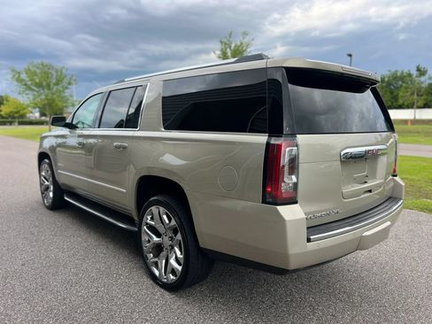 Used 2016 GMC Yukon XL Denali w/ Open Road Package RWD image 7
