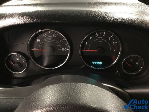 Used 2014 Jeep Wrangler Sahara w/ Dual Top Group AWD/4WD image 42
