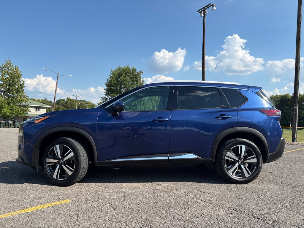 Used 2021 Nissan Rogue SL AWD/4WD image 2