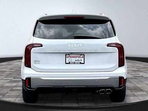 Used 2025 Kia Telluride S FWD image 5
