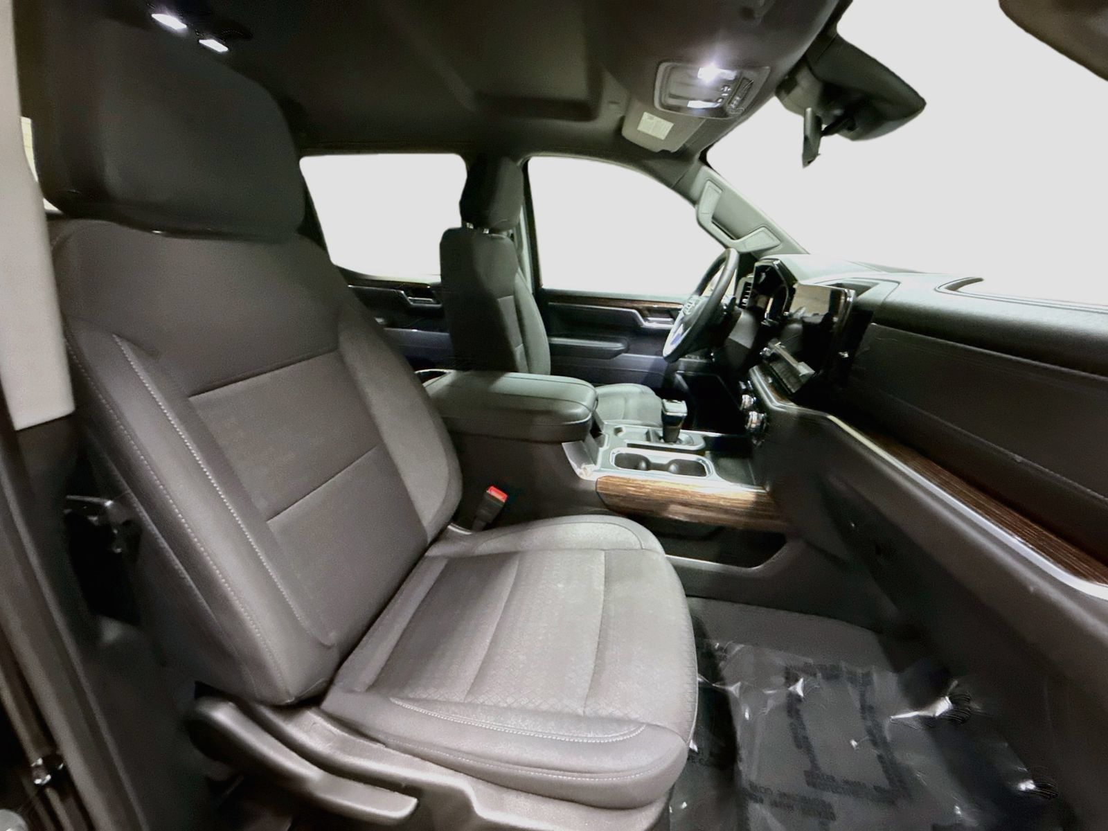 Used 2025 GMC Sierra 1500 Elevation AWD/4WD image 30