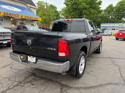 Used 2018 RAM 1500 Classic SLT AWD/4WD image 8