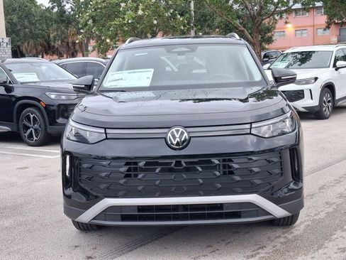 New 2026 Volkswagen Tiguan S FWD image 2