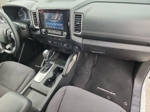 Used 2023 Nissan Frontier SV RWD image 26