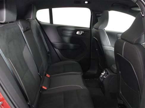 Certified 2023 Volvo C40 P8 Recharge Plus w/ Climate Package image 28