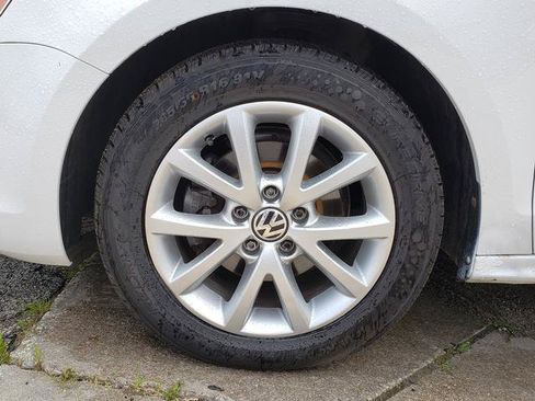 Used 2012 Volkswagen Jetta S FWD image 27