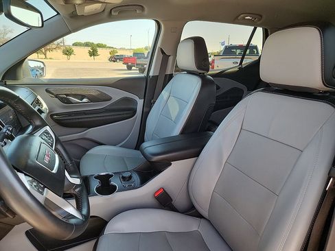 Used 2023 GMC Terrain SLT FWD image 7