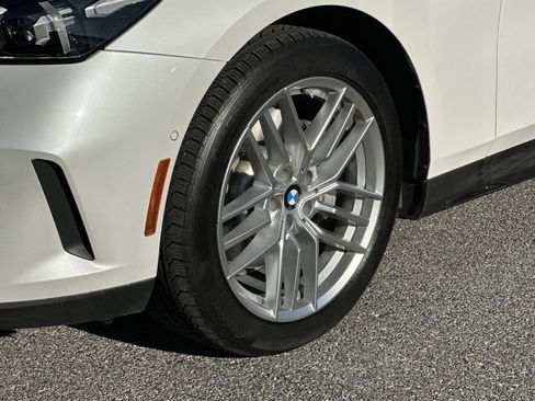 Used 2024 BMW 530i xDrive w/ Convenience Package image 11