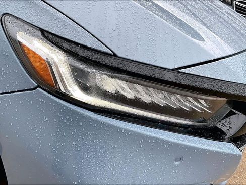 Used 2022 Honda Accord Touring image 26