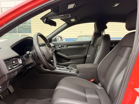 Used 2023 Honda Civic Sport image 11