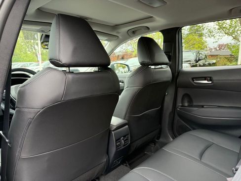 Certified 2023 Toyota Corolla Cross XLE w/ Convenience Package AWD/4WD image 16