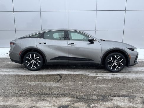 Used 2024 Toyota Crown XLE image 36