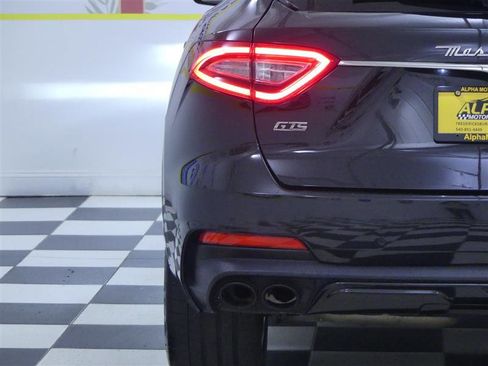 Used 2020 Maserati Levante GTS image 36