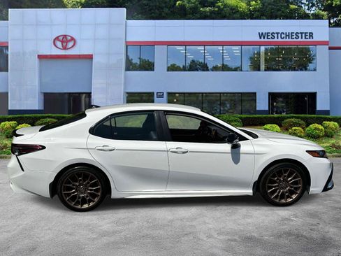 Used 2023 Toyota Camry SE AWD/4WD image 8