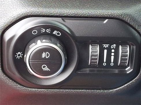 Used 2020 Jeep Gladiator Sport w/ Trailer Tow Package image 23