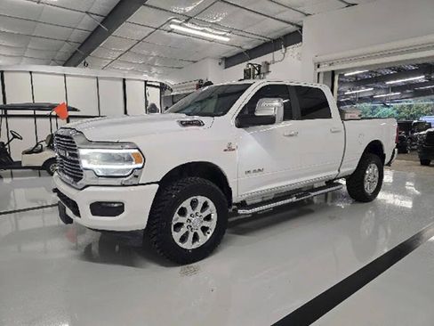 Used 2024 RAM 2500 Laramie w/ Bed Utility Group AWD/4WD image 3
