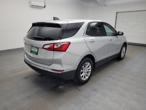 Used 2020 Chevrolet Equinox LT image 9