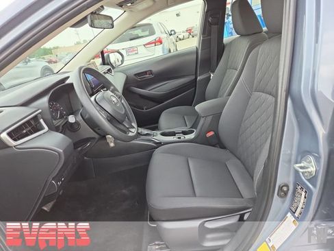 Used 2023 Toyota Corolla LE FWD image 17