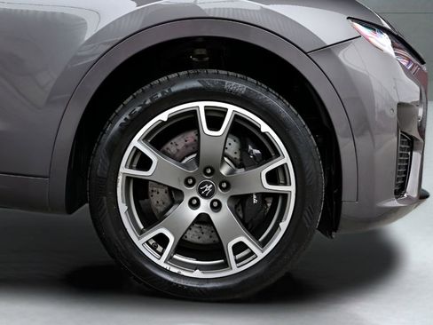 Used 2023 Maserati Levante Modena AWD/4WD image 10