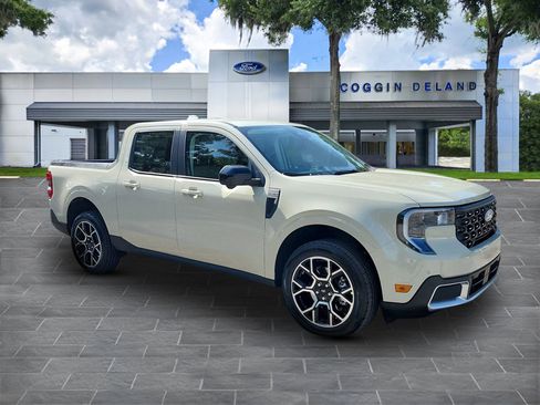 Certified 2025 Ford Maverick Lariat image 7