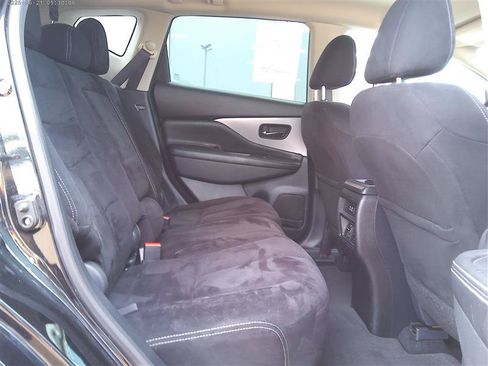 Used 2019 Nissan Murano S AWD/4WD image 7