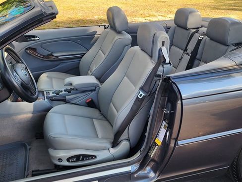 Used 2006 BMW 325Ci Convertible image 22