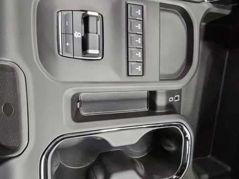 Used 2025 GMC Sierra 2500 AT4X w/ AT4X AEV Edition AWD/4WD image 20
