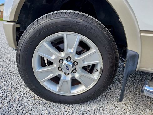 Used 2010 Ford F150 Lariat AWD/4WD image 64