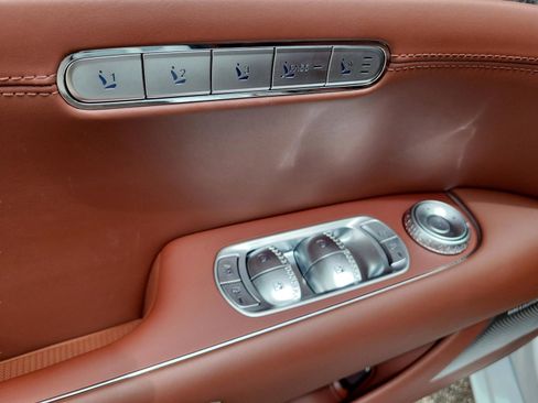 Used 2025 Genesis G90 3.5T AWD/4WD image 27