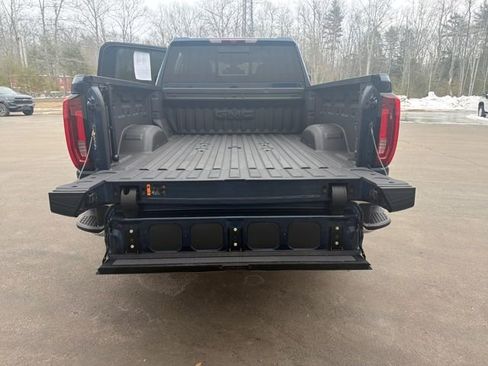 Certified 2023 GMC Sierra 2500 SLT w/ SLT Premium Package image 20