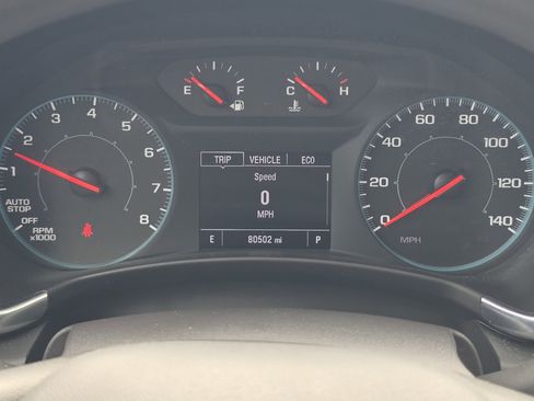 Used 2023 Chevrolet Equinox LS FWD image 24