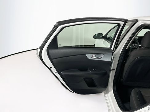 Used 2024 Kia Forte LXS image 24