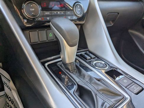 Used 2025 Mitsubishi Eclipse Cross SE image 22