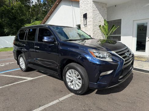 Used 2018 Lexus GX 460 Premium w/ Premium Package AWD/4WD image 21