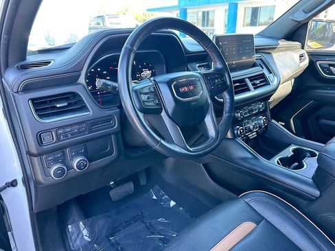 Certified 2022 GMC Yukon AT4 AWD/4WD image 9