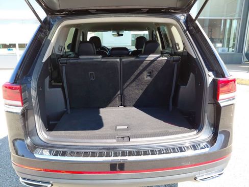 Used 2022 Volkswagen Atlas SE image 16