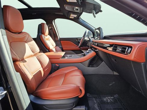 New 2026 Lincoln Aviator Reserve image 13