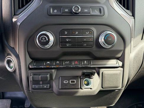 Used 2025 GMC Sierra 1500 Pro w/ Pro Value Package image 43