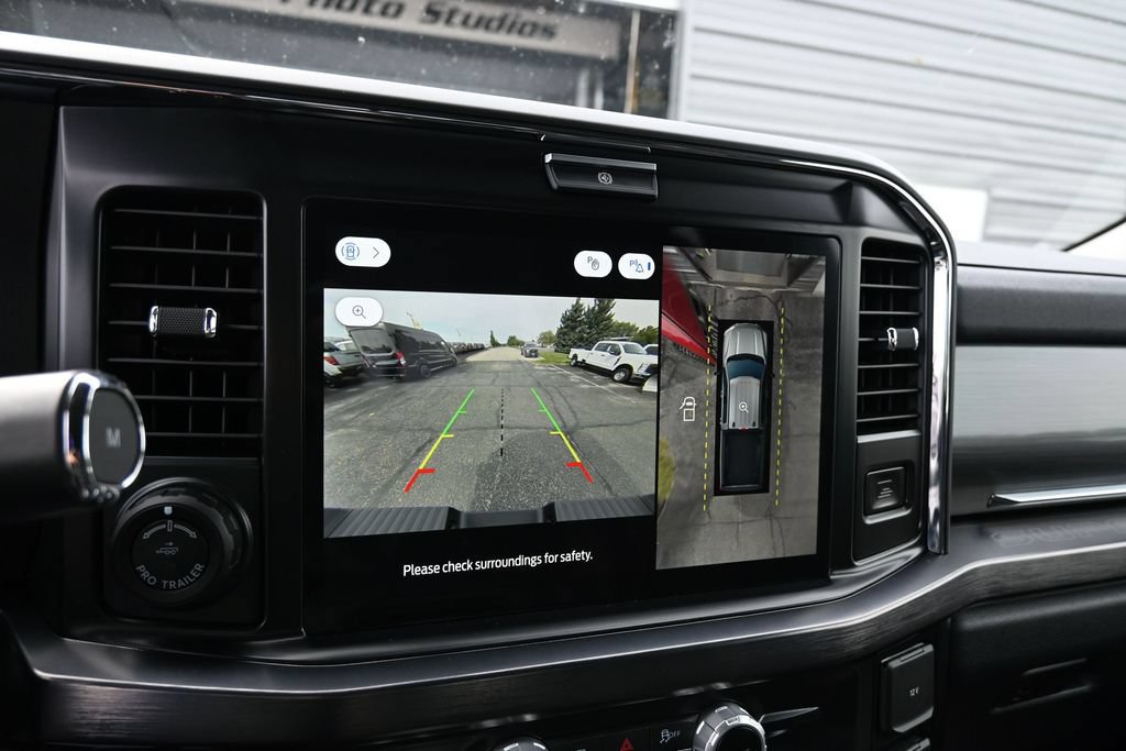 Used 2026 Ford F250 Lariat w/ Black Appearance Package AWD/4WD image 9