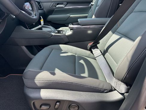 New 2026 GMC Terrain AT4 w/ Convenience Package III image 10