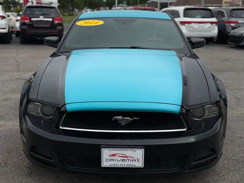 Used 2014 Ford Mustang Coupe RWD image 16