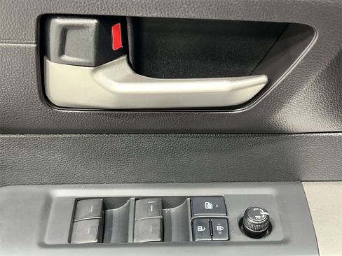 Used 2022 Toyota Tundra SR5 w/ SR5 Premium Package image 13