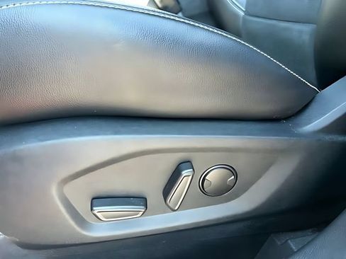 Used 2020 Ford Edge ST w/ Equipment Group 401A AWD/4WD image 23