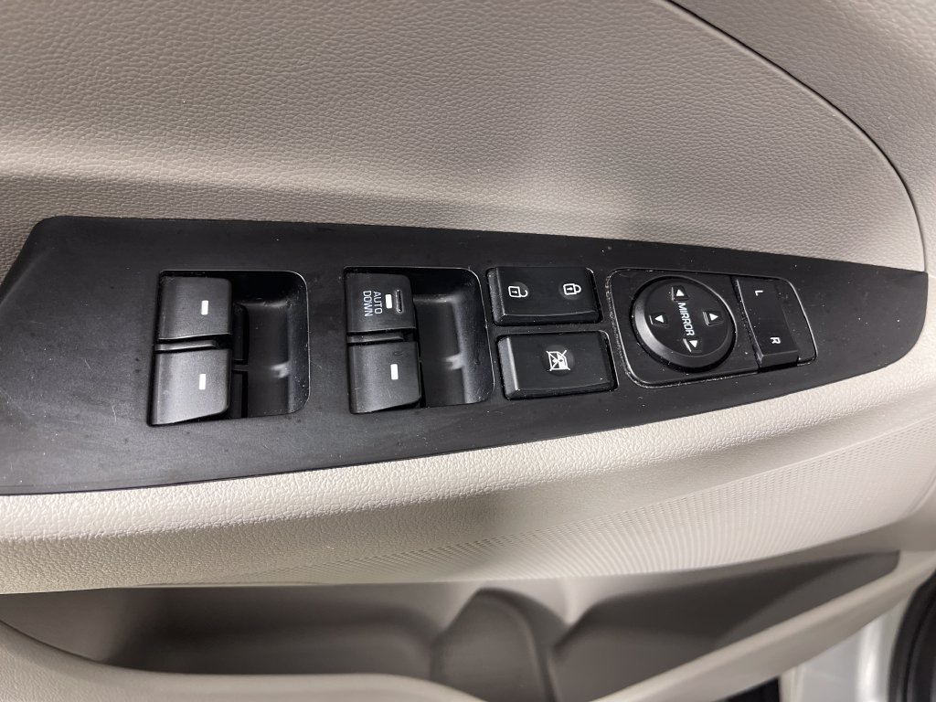 Used 2019 Hyundai Tucson SE FWD image 18