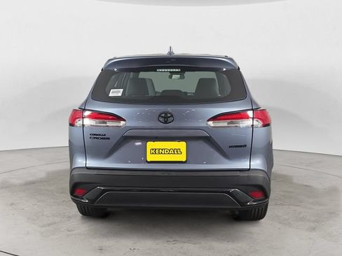 Used 2023 Toyota Corolla Cross AWD Hybrid image 4