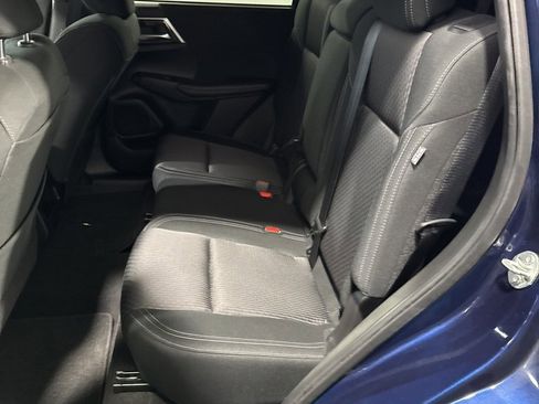 Used 2023 Mitsubishi Outlander ES image 25