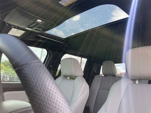 Used 2024 Toyota Tacoma Limited image 16