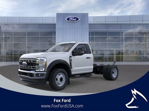 New 2025 Ford F550 4x4 Regular Cab Super Duty image 1