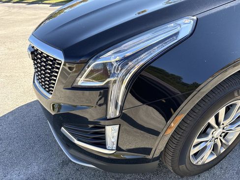 Used 2021 Cadillac XT5 Premium Luxury image 10